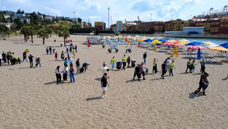 Plajlarda Temizlik Harekatı: Sahillerimizi Koru!