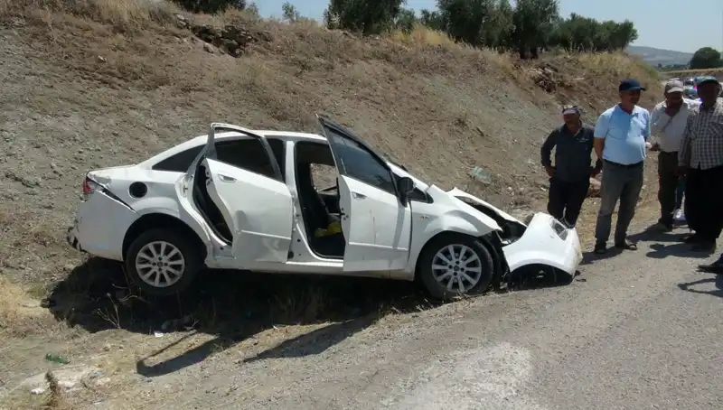 Kilis'te Otomobil Çarpışması: Yaralılar ve Kaza Anına Dair Tüm Detaylar