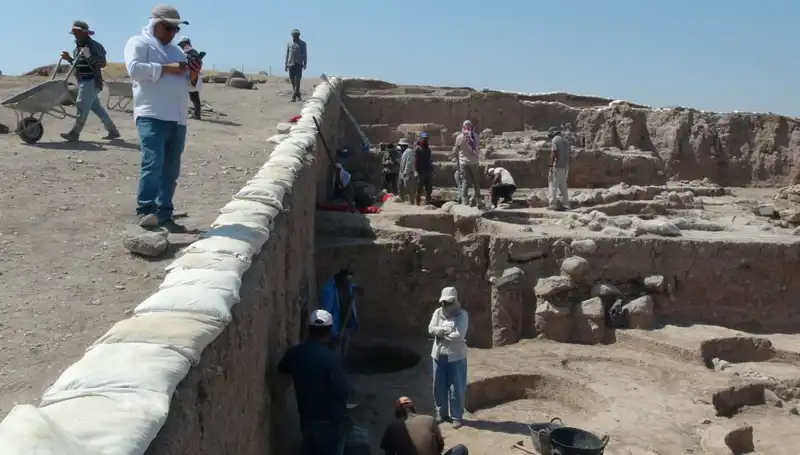 Oylum Höyük Kazılarında Sıcak Havalara Rağmen İnanılmaz Gelişmeler Yaşanıyor