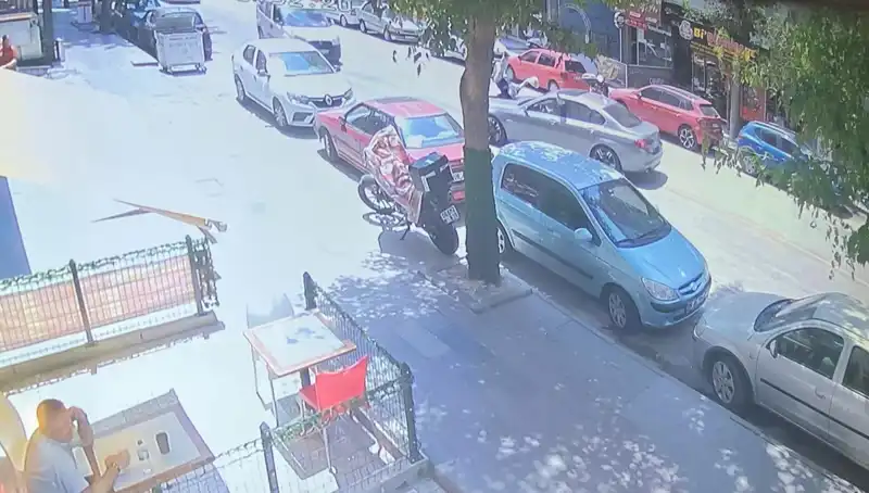 Yaralı yaya kazası: Karşıdan karşıya geçerken trafik kazası yaşandı