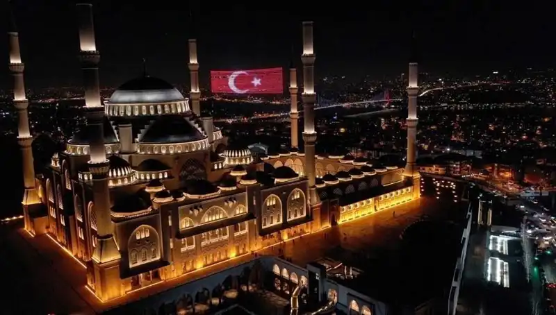 Bu Akşam Kuraklık ve Şehitler İçin Yürekten Dualar Edilecek