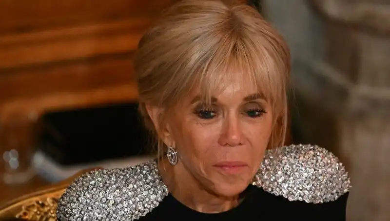 First Lady Davasında Şok Gelişme: "Erkek Olarak Doğdu" Yalanı Beraat Ettirildi