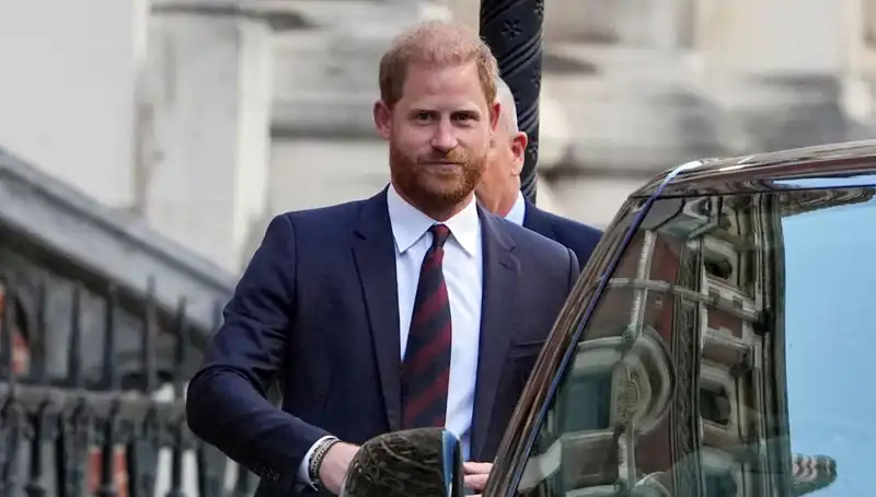 Prens Harry: Ailemle Barışmak İçin Her Şeyi Göze Alırım