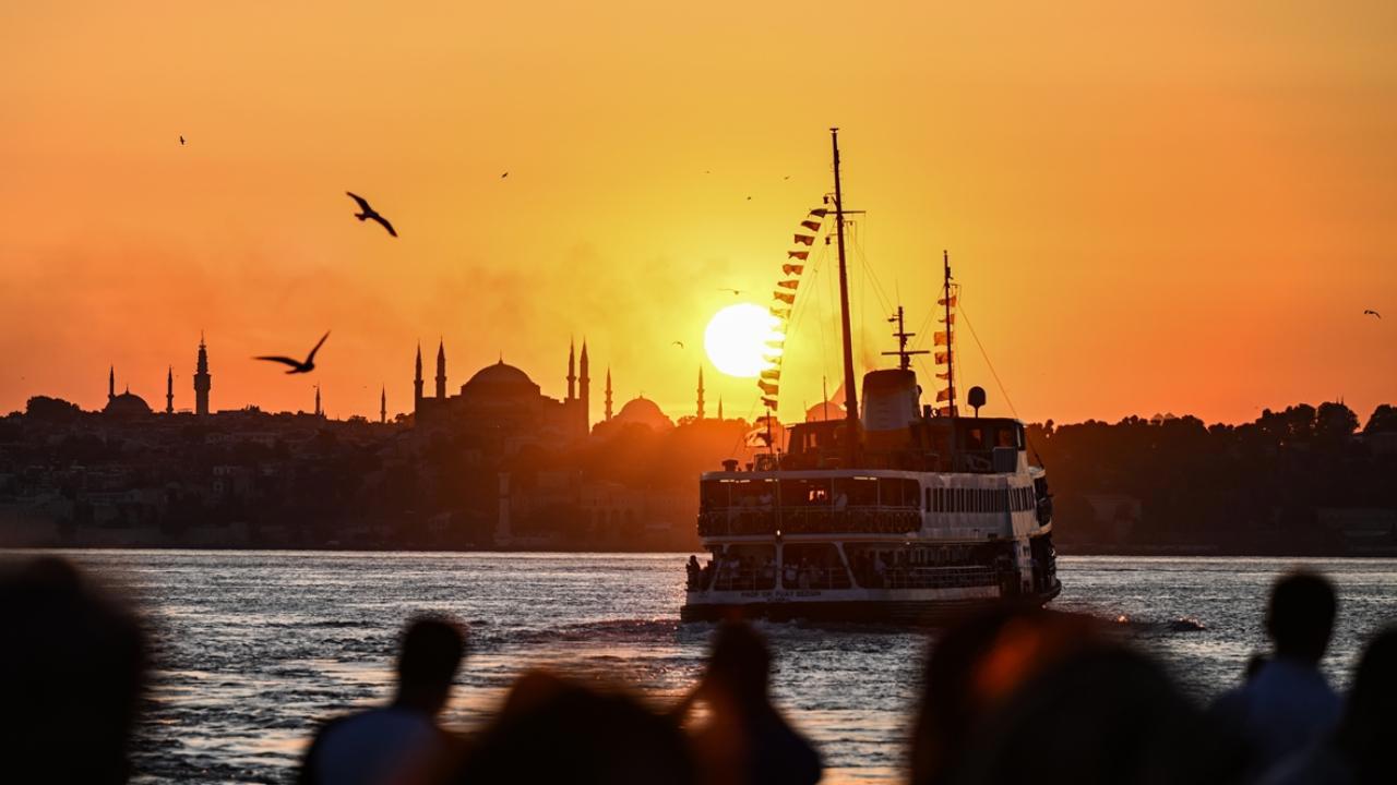 Türkiye Turizm Gelirinde Rekor Seviyeye Ulaştı