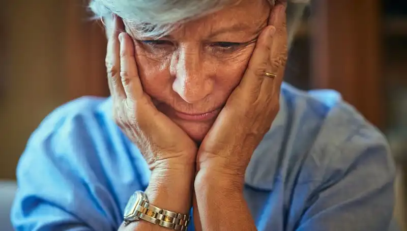 40'lı Yaşlarında Alzheimer Tanısı Alan Ünlü İsim: Stres Mi Sebep Oldu?