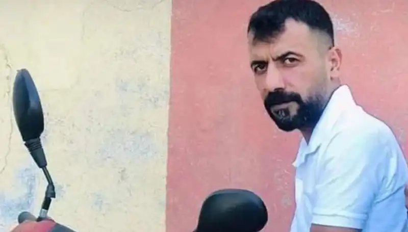 Yılan Isırığı ile Yoğun Bakıma Alınan Genç Hayatını Kaybetti