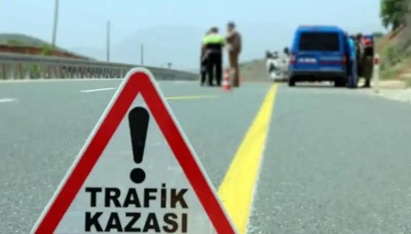 Bitlis’te İki Ayrı Trafik Kazası: Tam 19 Yaralı Hastaneye Kaldırıldı